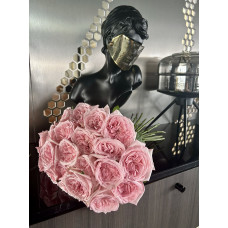 Букет Красотка в Розовом — Букет Из Пионовидных Розовых Роз