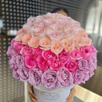 Colourful Roses in Box” – 101 Mixed Roses Bouquet – Luxury Flower Box